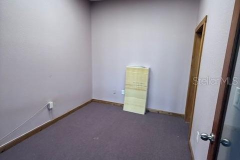 Снять в аренду коммерческую недвижимость в Орландо, Флорида 3055.18м2, № 1866088 - фото 17