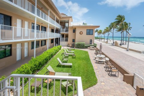 Copropriété à vendre à Hollywood, Floride: 1 chambre, 51.56 m2 № 2011066 - photo 19