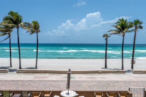 Copropriété à vendre à Hollywood, Floride: 1 chambre, 51.56 m2 № 2011066 - photo 21