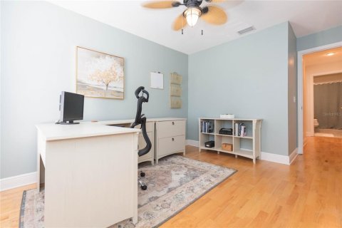 Townhouse in Largo, Florida 3 bedrooms, 139.35 sq.m. № 2196216 - photo 24