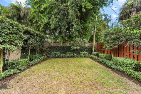 Casa en venta en West Palm Beach, Florida, 3 dormitorios, 128.67 m2 № 2337830 - foto 15