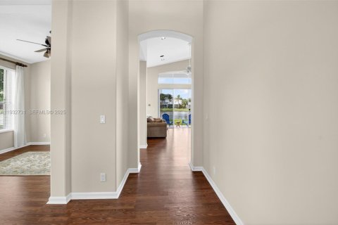 Casa en venta en Lake Worth, Florida, 3 dormitorios, 173.17 m2 № 1991604 - foto 2