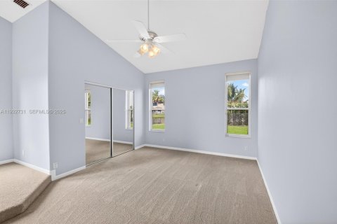 Casa en venta en Lake Worth, Florida, 3 dormitorios, 173.17 m2 № 1991604 - foto 27