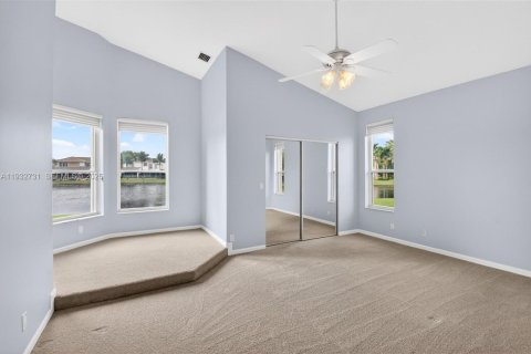 Casa en venta en Lake Worth, Florida, 3 dormitorios, 173.17 m2 № 1991604 - foto 26