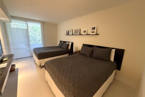 Снять в аренду кондоминиум в Ки-Бискейн, Флорида 2 спальни, 159.79м2, № 1958761 - фото 8