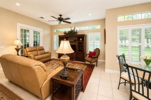 Casa en venta en Kissimmee, Florida, 4 dormitorios, 296.73 m2 № 2225768 - foto 16