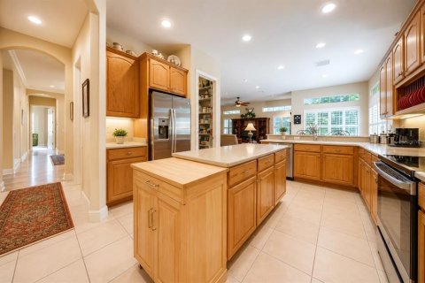 Casa en venta en Kissimmee, Florida, 4 dormitorios, 296.73 m2 № 2225768 - foto 8