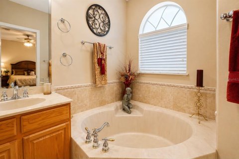 Casa en venta en Kissimmee, Florida, 4 dormitorios, 296.73 m2 № 2225768 - foto 24