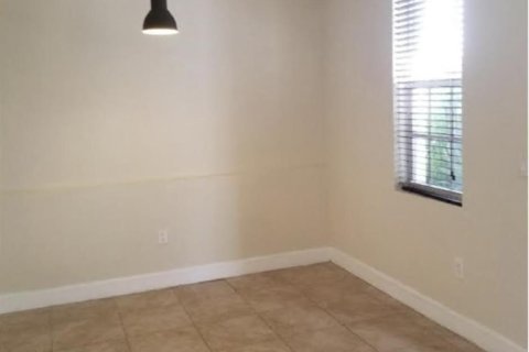 Commercial property in Sunrise, Florida 315.87 sq.m. № 2252754 - photo 20