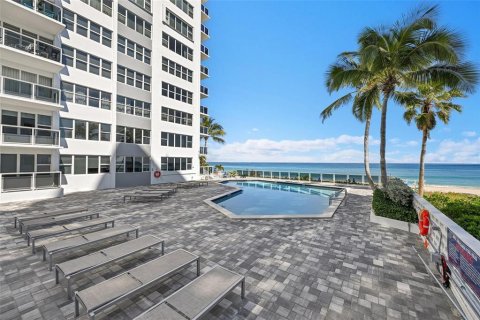 Condo in Fort Lauderdale, Florida, 1 bedroom № 2189658