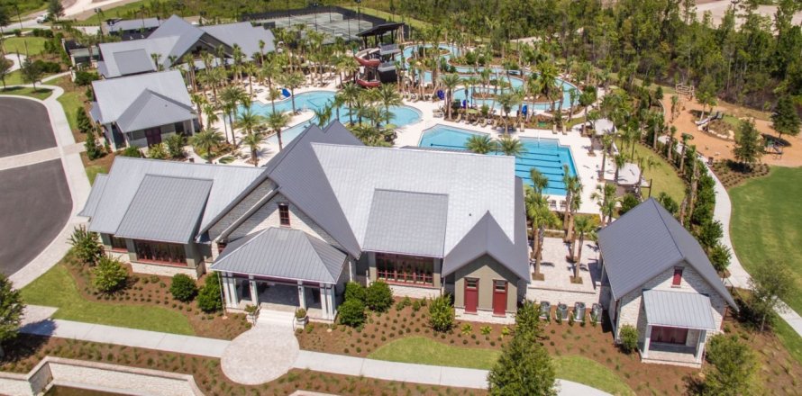 Shearwater - Traditional Luxury Townhomes  № 502370