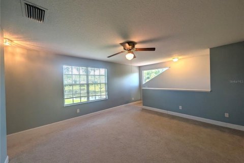 Casa en alquiler en Tampa, Florida, 5 dormitorios, 322.37 m2 № 1883144 - foto 19