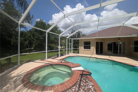 Casa en alquiler en Tampa, Florida, 5 dormitorios, 322.37 m2 № 1883144 - foto 8
