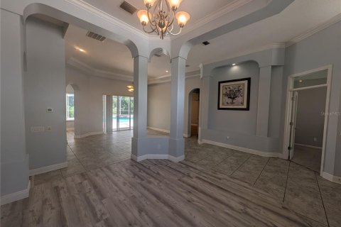 Casa en alquiler en Tampa, Florida, 5 dormitorios, 322.37 m2 № 1883144 - foto 15