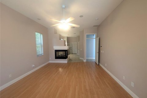Casa en alquiler en Tampa, Florida, 5 dormitorios, 322.37 m2 № 1883144 - foto 11