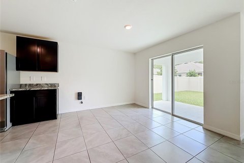 Villa ou maison à louer à Ocala, Floride: 4 chambres, 169.73 m2 № 2207416 - photo 13
