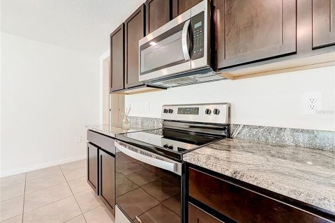 Villa ou maison à louer à Ocala, Floride: 4 chambres, 169.73 m2 № 2207416 - photo 6