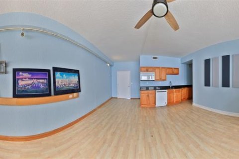 Condo in Palm Coast, Florida, 6 bedrooms  № 1769254 - photo 17