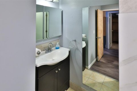 Condo in Palm Coast, Florida, 6 bedrooms  № 1769254 - photo 21
