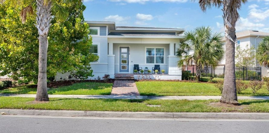 House in Orlando, Florida 4 bedrooms, 258.36 sq.m. № 1411164
