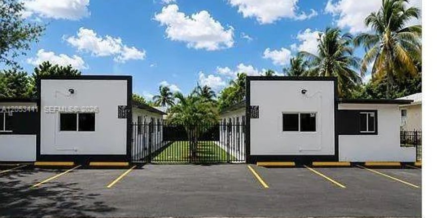Apartment in Miami, Florida 1 bedroom, 37.16 sq.m. № 2179291