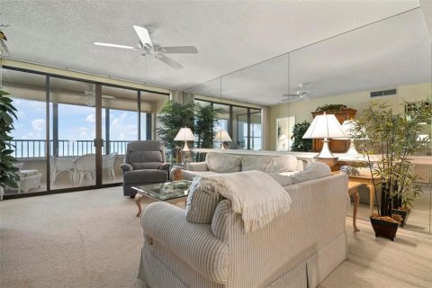 Condo in Sarasota, Florida, 2 bedrooms  № 1772911 - photo 7