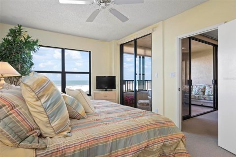 Condo in Sarasota, Florida, 2 bedrooms  № 1772911 - photo 27