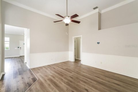 Casa en alquiler en Tampa, Florida, 3 dormitorios, 148.64 m2 № 1914671 - foto 5