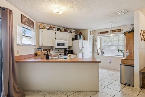Propiedad comercial en venta en Orlando, Florida, 4 dormitorios, 196.3 m2 № 2238359 - foto 13