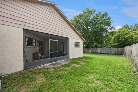 Propiedad comercial en venta en Orlando, Florida, 4 dormitorios, 196.3 m2 № 2238359 - foto 24