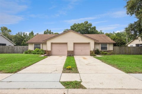 Propiedad comercial en venta en Orlando, Florida, 4 dormitorios, 196.3 m2 № 2238359 - foto 3