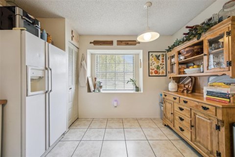 Propiedad comercial en venta en Orlando, Florida, 4 dormitorios, 196.3 m2 № 2238359 - foto 15