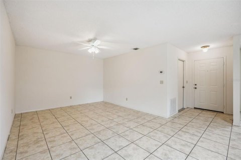 Propiedad comercial en venta en Orlando, Florida, 4 dormitorios, 196.3 m2 № 2238359 - foto 29
