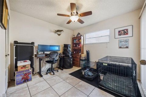 Propiedad comercial en venta en Orlando, Florida, 4 dormitorios, 196.3 m2 № 2238359 - foto 19