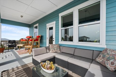 House in Flagler Beach, Florida 5 bedrooms, 297.29 sq.m. № 1565579 - photo 8
