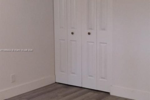 Touwnhouse à louer à Plantation, Floride: 3 chambres, 201.6 m2 № 1960704 - photo 19