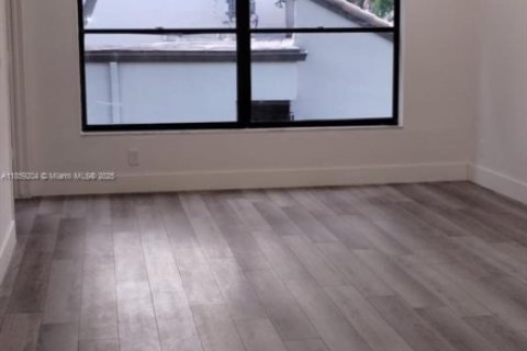 Touwnhouse à louer à Plantation, Floride: 3 chambres, 201.6 m2 № 1960704 - photo 10