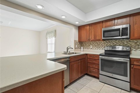 House in Sebring, Florida 2 bedrooms, 133.41 sq.m. № 1608851 - photo 12