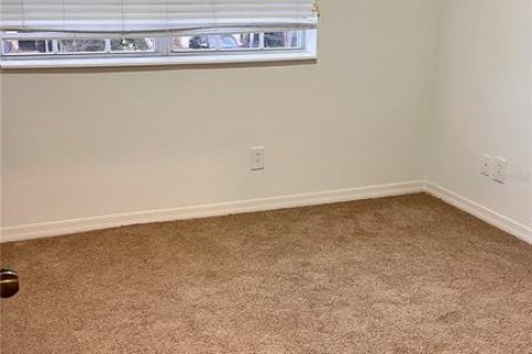 Townhouse in Orlando, Florida 2 bedrooms, 111.67 sq.m. № 2237461 - photo 12