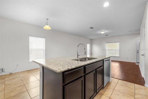 Touwnhouse à vendre à Riverview, Floride: 2 chambres, 118.91 m2 № 1886299 - photo 11