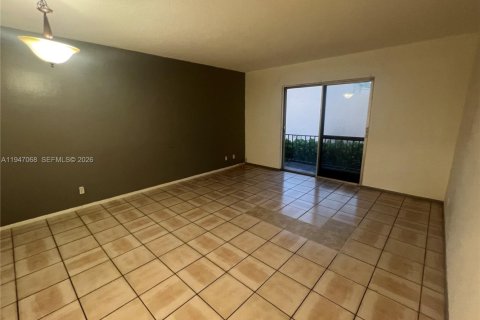 Condominio en venta en Coral Springs, Florida, 2 dormitorios, 88.26 m2 № 2004286 - foto 15