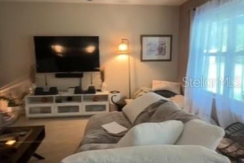 Casa en alquiler en Apopka, Florida, 3 dormitorios, 155.33 m2 № 1785049 - foto 4