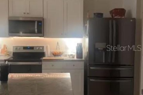 Casa en alquiler en Apopka, Florida, 3 dormitorios, 155.33 m2 № 1785049 - foto 3