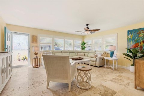 Casa en venta en Ormond Beach, Florida, 2 dormitorios, 110.93 m2 № 2156629 - foto 10