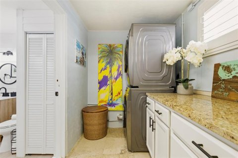 Casa en venta en Ormond Beach, Florida, 2 dormitorios, 110.93 m2 № 2156629 - foto 17
