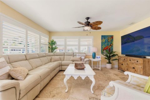 Casa en venta en Ormond Beach, Florida, 2 dormitorios, 110.93 m2 № 2156629 - foto 9