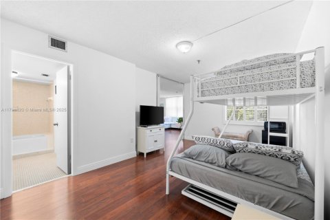 Condominio en venta en Miami, Florida, 2 dormitorios, 111.2 m2 № 1713161 - foto 8