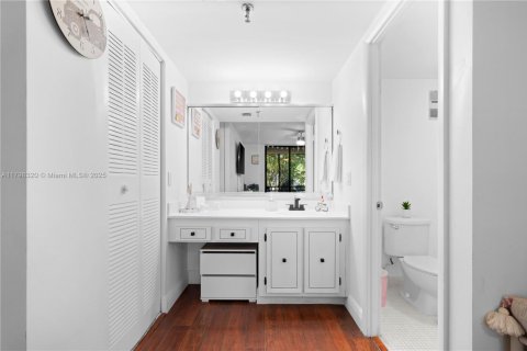 Condominio en venta en Miami, Florida, 2 dormitorios, 111.2 m2 № 1713161 - foto 12
