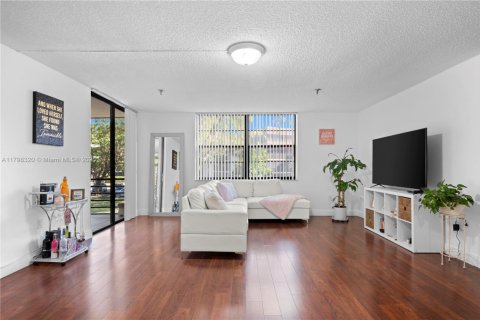 Condominio en venta en Miami, Florida, 2 dormitorios, 111.2 m2 № 1713161 - foto 4