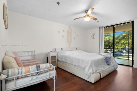 Condominio en venta en Miami, Florida, 2 dormitorios, 111.2 m2 № 1713161 - foto 11